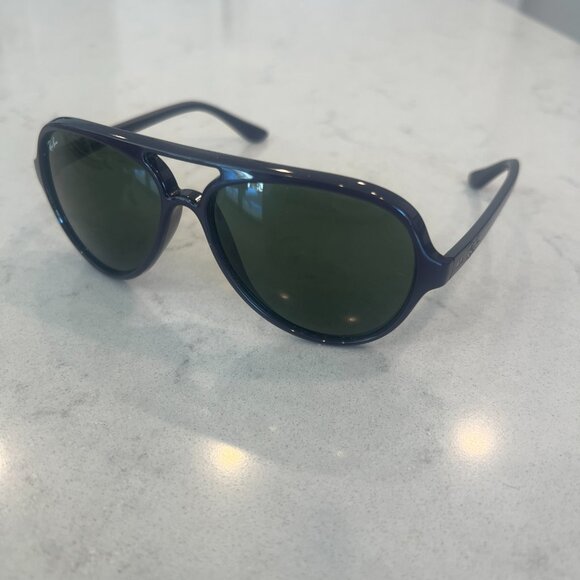 Authentic Purple Ray-Ban Aviator Sunglasses - Picture 2 of 4